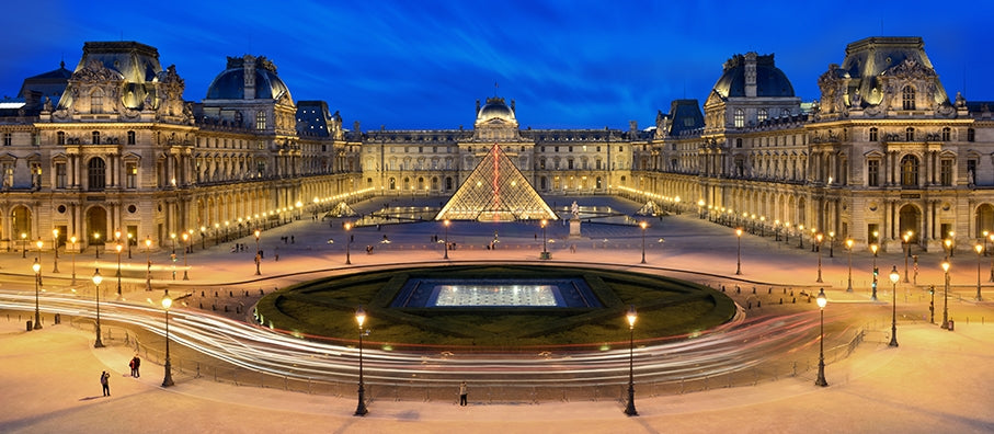 Place Du Louvre